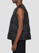 Down vest with star stroke cut out